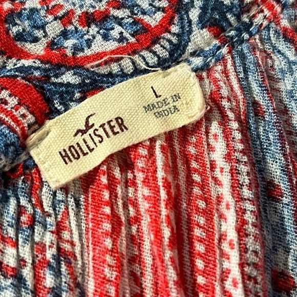 Hollister size L cold shoulder gauzy top with double v-neck & bell sleeves EUC - Picture 9 of 14